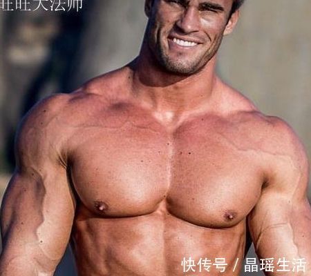 胸肌|天天去健身房，为什么胸肌还是不饱满很多人犯了这5个错误