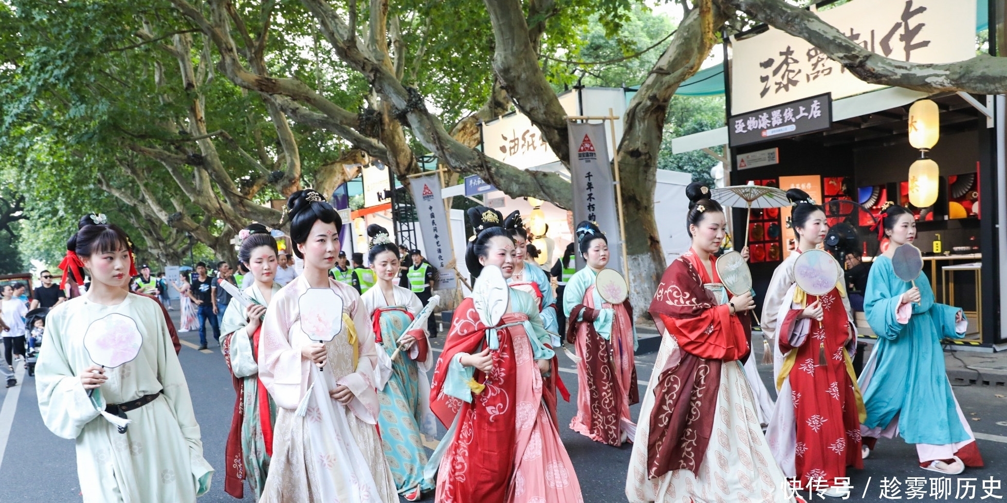 西安|中国最适合穿汉服拍照的三座城市，古香古色，仿佛穿越到了古代