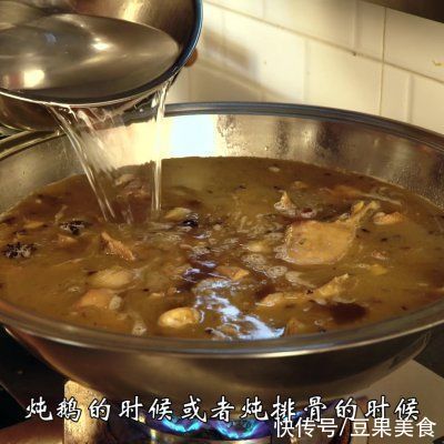 肥肉片|酸菜炖大鹅，色香味浓，东北人最爱