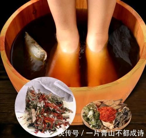 卸妆|提醒女性：40岁后是保养黄金期，每天睡前坚持“2不3要”，更健康