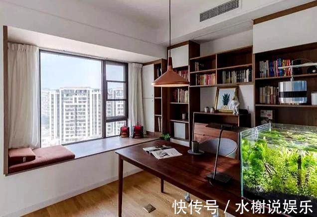 收纳|飘窗只知道放绿植4种更实用的设计，奢华又上档次