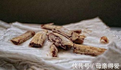 家里的3种垃圾别乱扔，学会此样做，放花盆里效果好，很实用