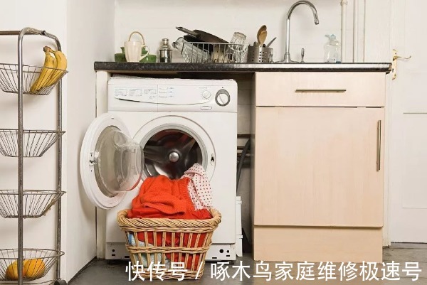 搜嘎|【搜嘎，波轮洗衣机原来是这么清洗的！】