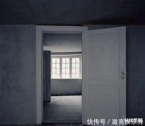 黑色|盲人的世界到底是一片黑色,还是连黑色都不存在?