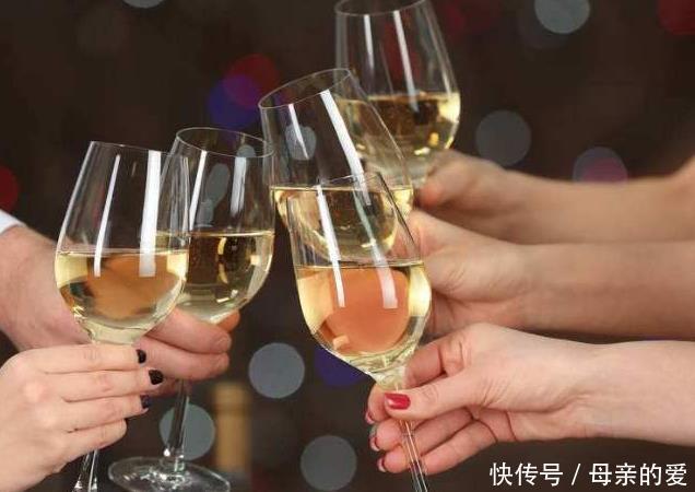 心脏病|男人一天喝2两白酒，三件好事会“抱紧”你，所以说你在喝酒吗？