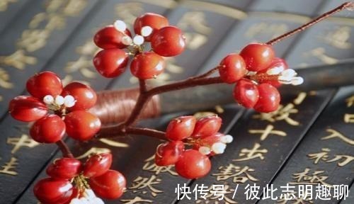 香囊&中国古代的五种定情信物,没有玫瑰花和巧克力照样浪漫!