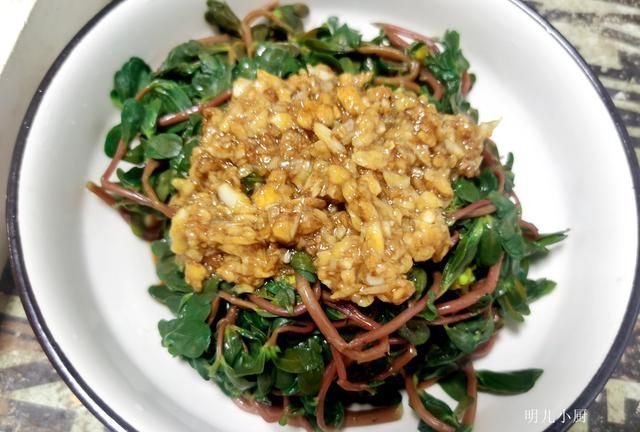 明儿|这野菜是“天然消炎药”,夏天遇到别放过,常吃食疗效果就是好