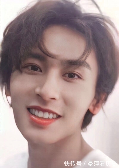 节目|张哲瀚录制节目时被救护车拉走?工作室报平安,全怪代拍?