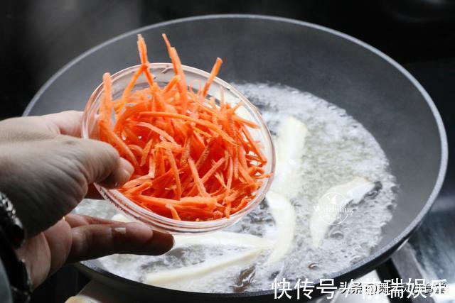 纤维素|50岁阿姨晚餐这么吃,常被认成儿子姐姐,脸蛋光滑裸妆都美