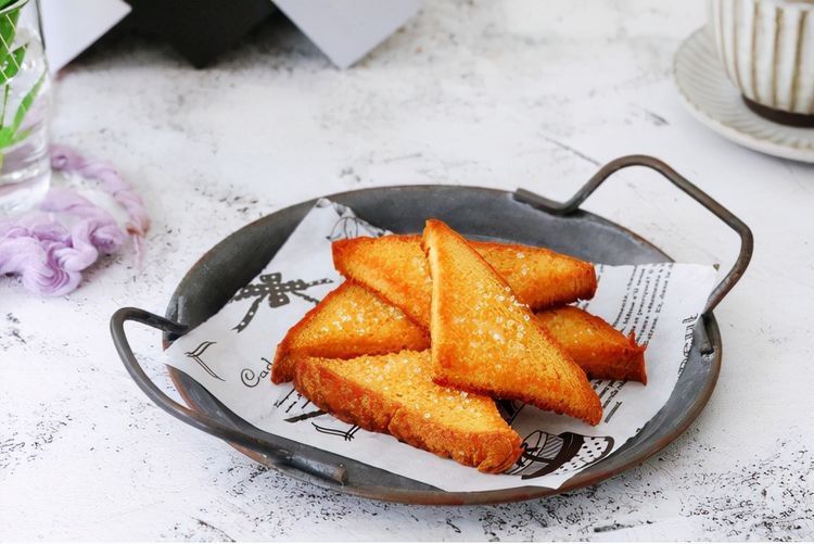 吐司的新吃法，搭配蜂蜜，又脆又甜很解馋