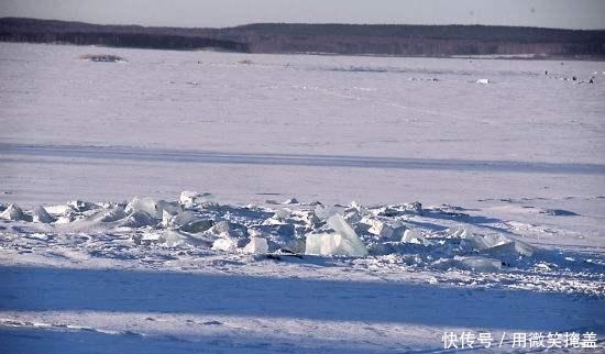 陨石 俄罗斯陨石之谜从天而降被神秘物体击毁，是谁在保护地球人类！