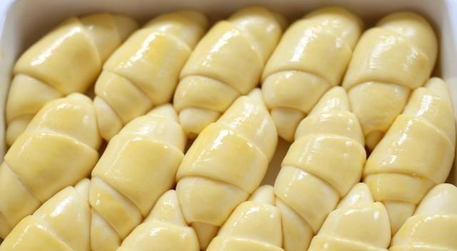 黄油|1次发酵,也能做出柔软拉丝的面包,即使放置3天也不硬,绵软十足