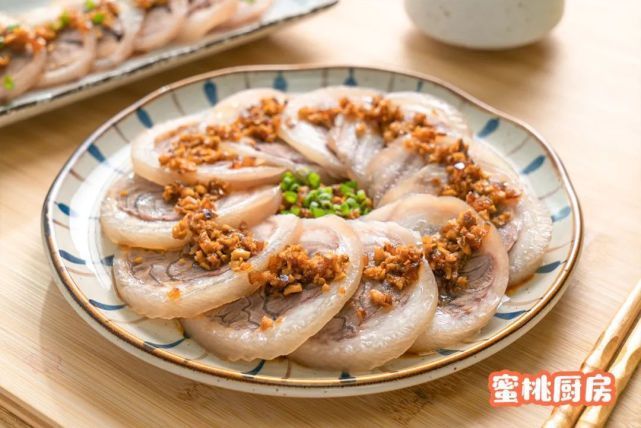 夏天最好吃的肉菜!清爽又开胃,一点不油腻,卷一下就能成!