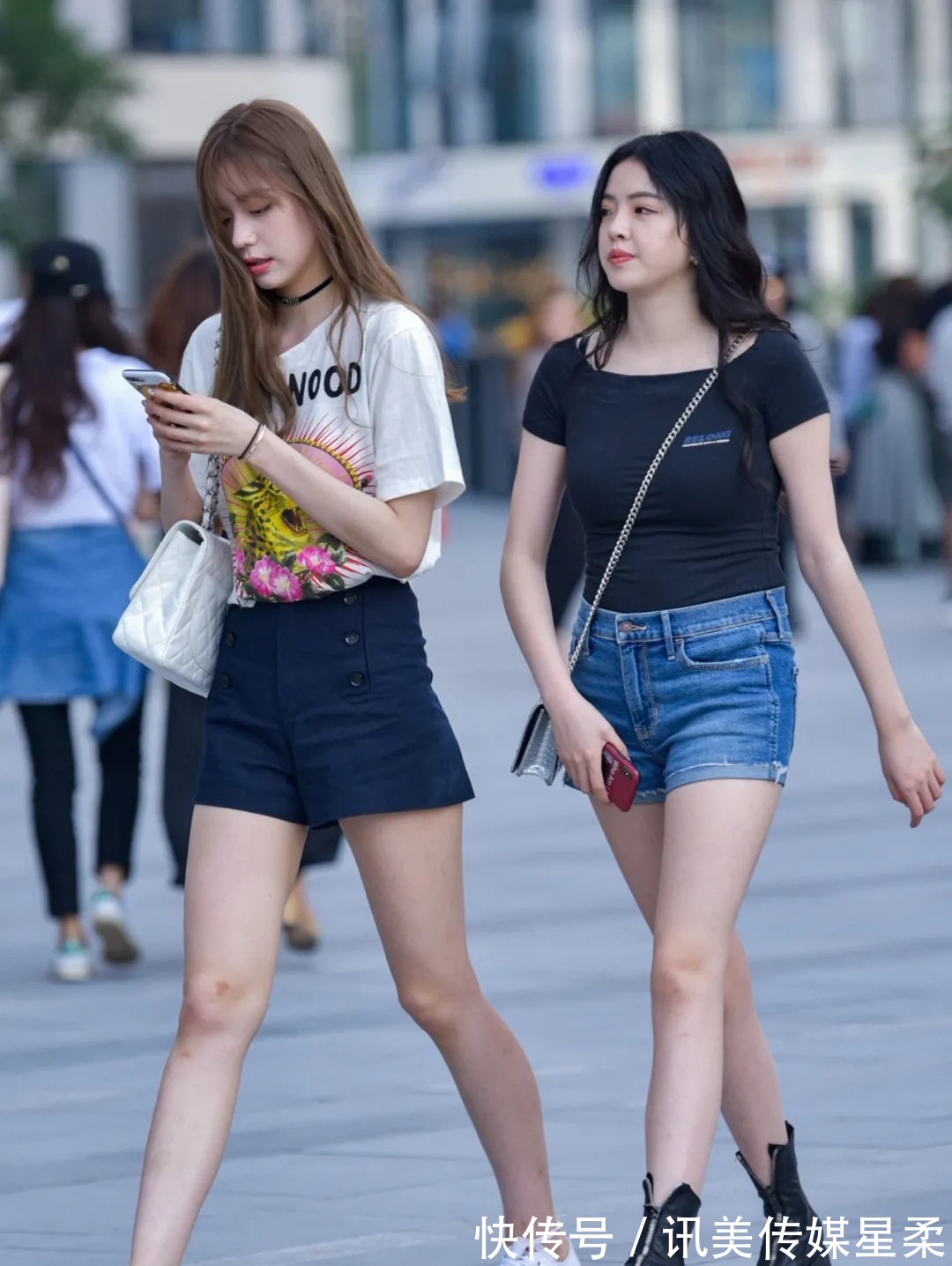 舒适|立秋后怎样穿得舒适又时髦?用普通T恤也能轻松实现,效果不错哦