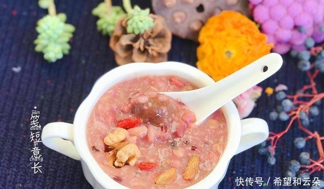 腊八粥必须放8种米吗“红绿黄白黑”寓意吉祥,喝一碗平安暖心