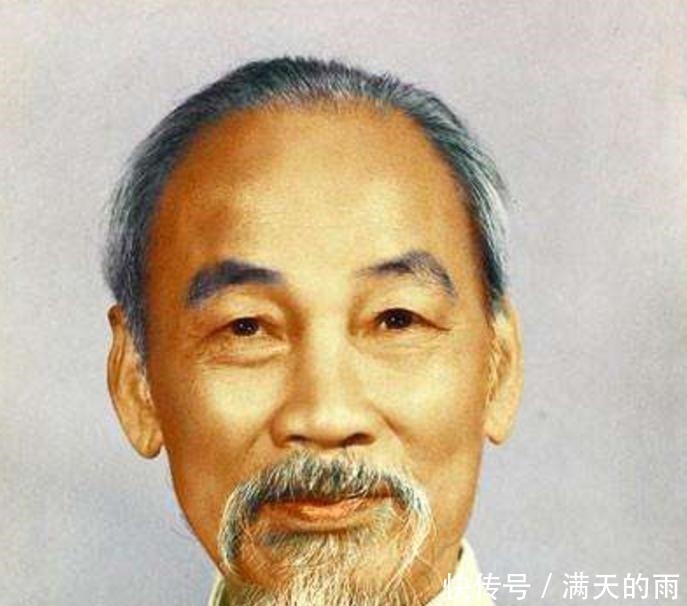 杂体诗|精通汉语的胡志明,为何在建国后立即废止了汉字原因很简单!