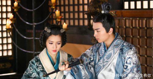 汉人|此人是权臣老婆,却偷偷与皇帝私通,踩着丈夫一家登上皇后的宝座!