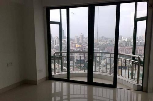 房子|为什么有钱人买房不挑大阳台户型？听内行人说完，后悔没早知道