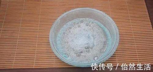 不管凉席多脏，教你一招正确清洗凉席方法，擦完的凉席干净又除螨