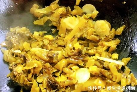酸菜鱼|做酸菜鱼,酸菜别直接就下锅炒,多加3点,鱼汤鲜香肉嫩滑不碎