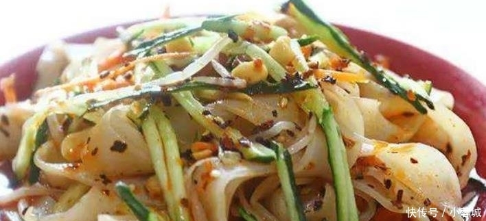 老板真是生意精:大碗一元,小碗五元,朋友吃了一大碗再不敢去了