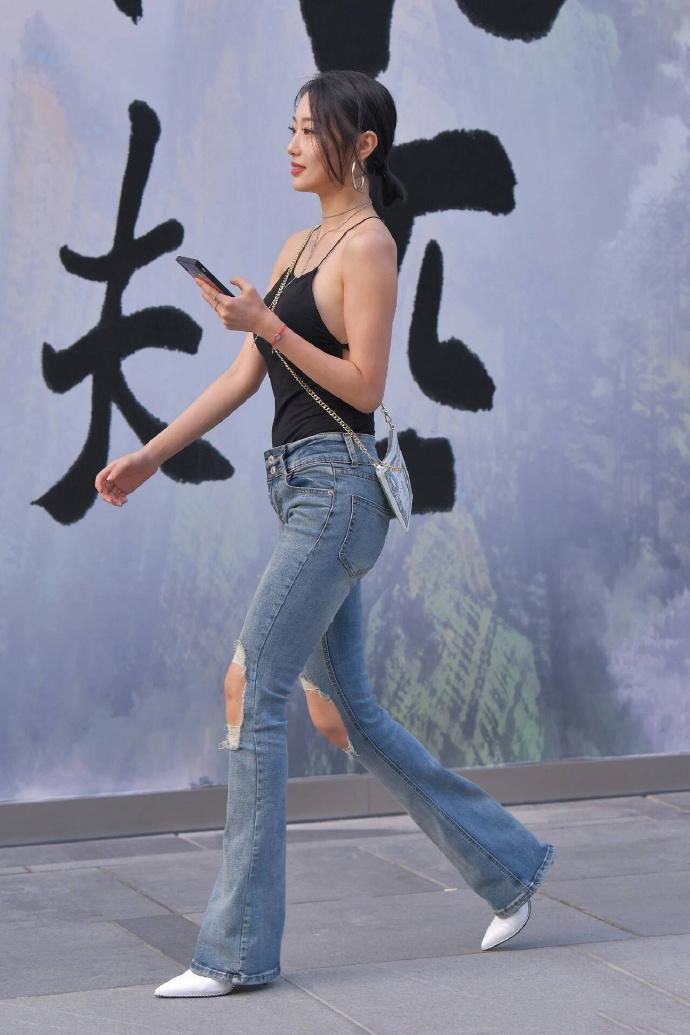 小姐姐 为时尚潮人的小姐姐告诉你,大胆勇敢的穿出时尚气质