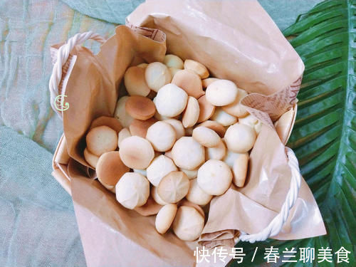 糯米粉还能这样做,简单拌一拌,一口一个嘎嘣脆,孩子太爱吃了