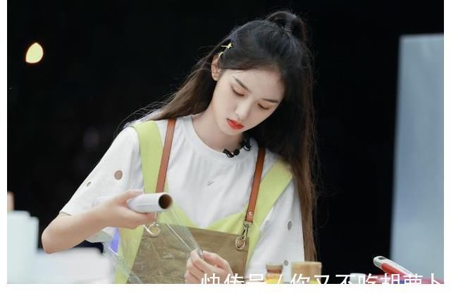 中餐厅5:首播尬点满满,姚安娜认错大葱,黄晓明不知丁真哪里人