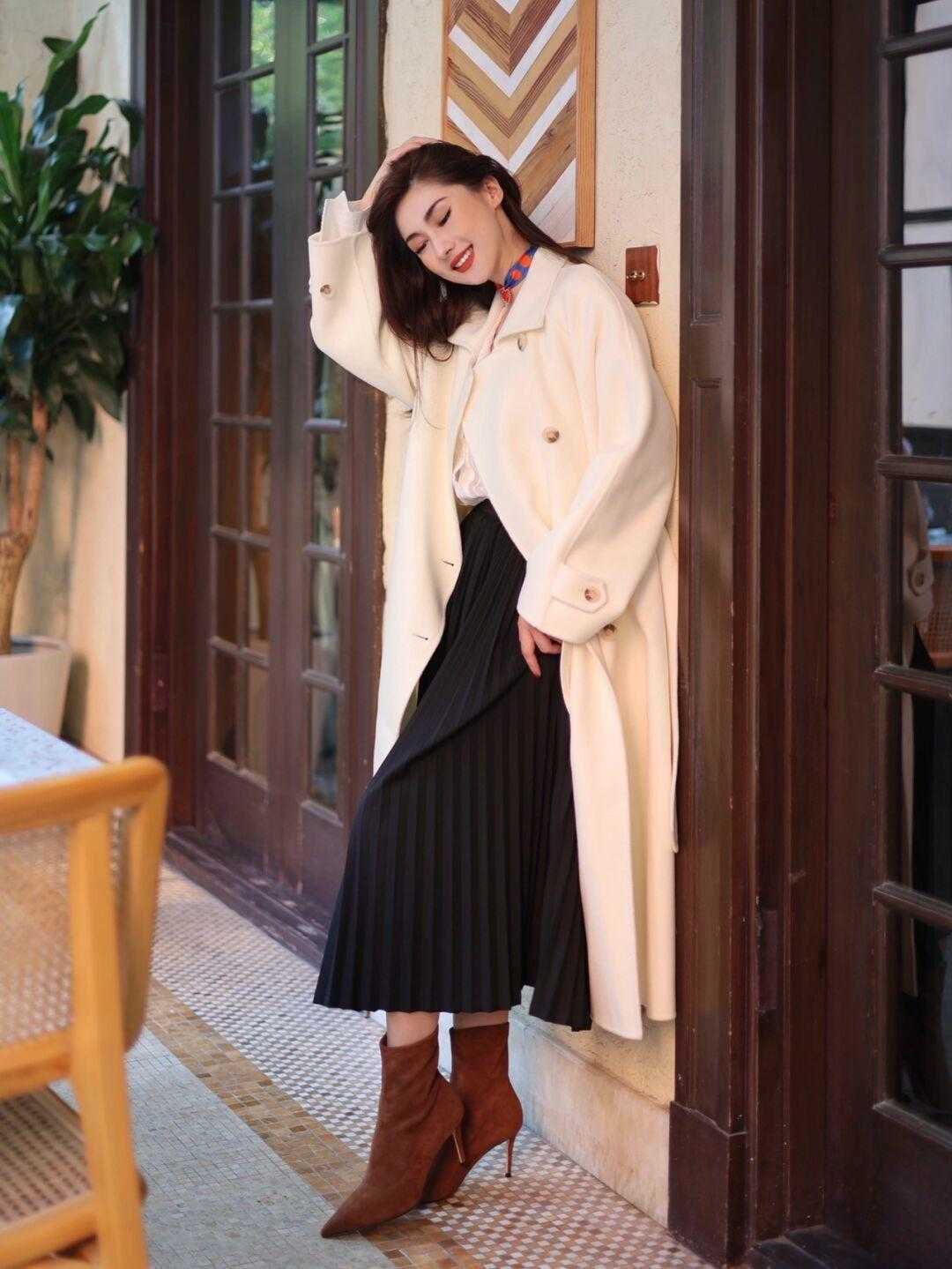 秋冬|今年秋冬流行的大衣,搭配长裤或者半身裙超有气质,简约又高级