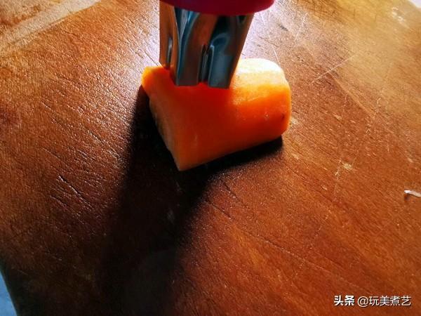 刨刀替代拙劣刀工，炒出脆口透明的土豆片我看行