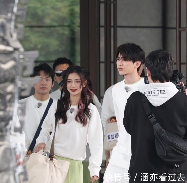 奔跑吧：全員回歸，看baby配了什么鞋？是對宋雨琦最大尊重