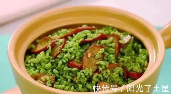 豆瓣酱|美食推荐香菇鸡翅，蒜蓉油淋生菜，培根松仁菠菜饭的做法！
