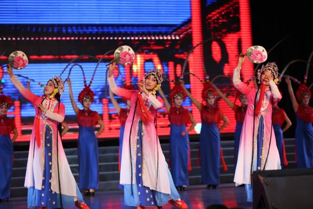 2020“爱华杯”雲绣霓裳国际民族服饰才艺大赛全球总决赛暨颁奖礼成功举办
