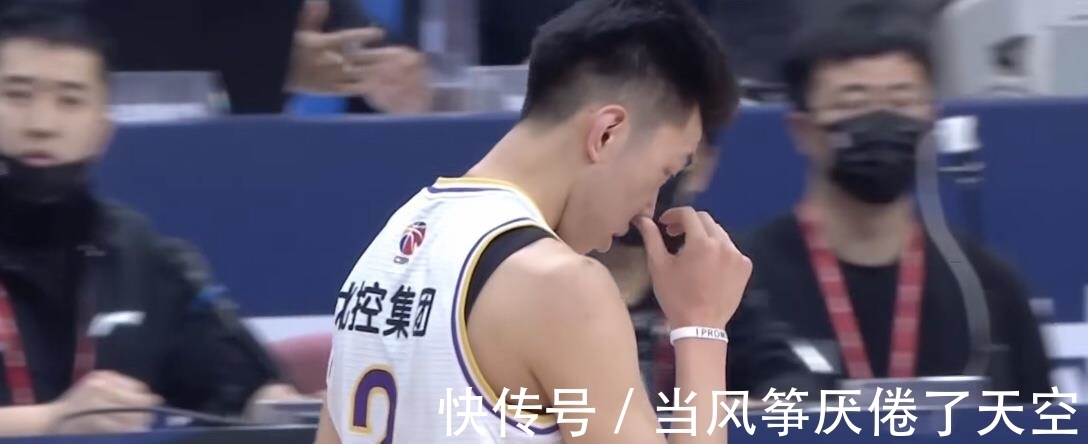 广厦|禁赛加罚款!广厦内线悍将逃过了裁判吹罚,却没能躲过CBA追罚