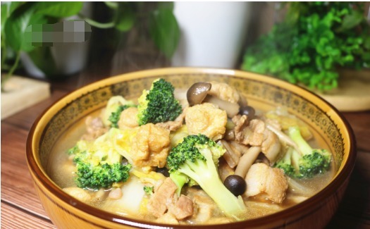 翻炒均匀|天冷了不知吃什么,试试这样吃,每次做一大锅,全部吃光光!