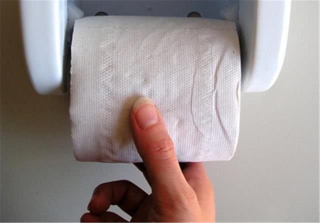 长寿|睡前有4大“短命”习惯的人，难以长寿，若想熬过半百，劝你别占