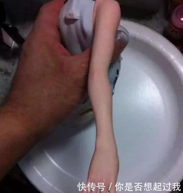 手办|手办太逼真成为话题，血管脚汗都清晰可见，现实中用得上么