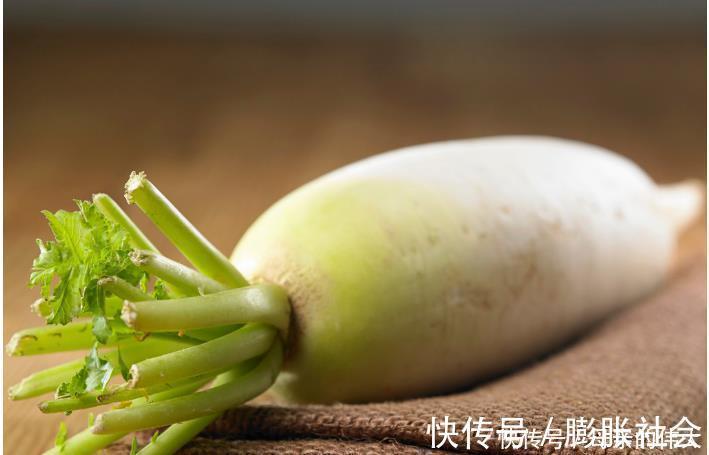 暗沉|为什么总是肤色暗沉?专家:肤色暗沉如何改善,可多吃八种食物