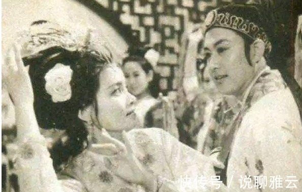 李甲|杜十娘宁愿选择投江自杀,也不愿意原谅李甲!百宝箱里都有什么?