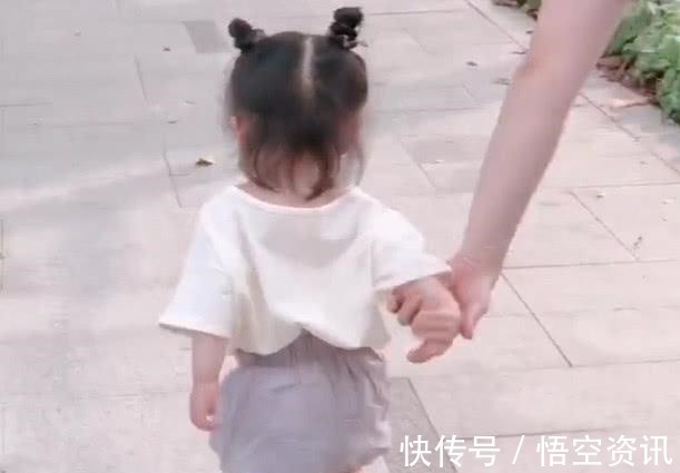 宝宝|“犟脾气宝宝”和奶爸生气火了,网友像极了爱情!