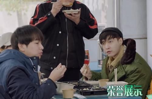 向往的生活|黄磊首次曝光张艺兴晚上睡不好的原因,并非室友打呼噜