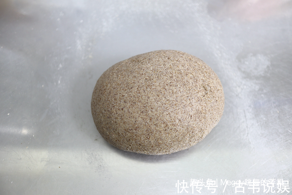 黄油|100全麦吐司和盐卷,清肠刮油升糖慢,中老年人早餐最爱