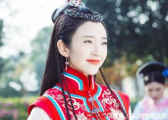 堪称|这个女人堪称祸水,凡跟她扯上关系的男人和国家,统统“绝代”了