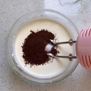 超简单好吃到爆奥利奥咸奶油盒子蛋糕