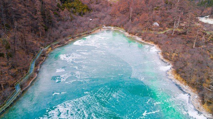 雪山蓝天，走过稻城亚丁的春夏秋冬