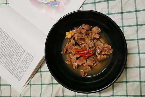 外卖30元一斤的卤鸡胗，教你最简单的做法，不腥不老，一学就会