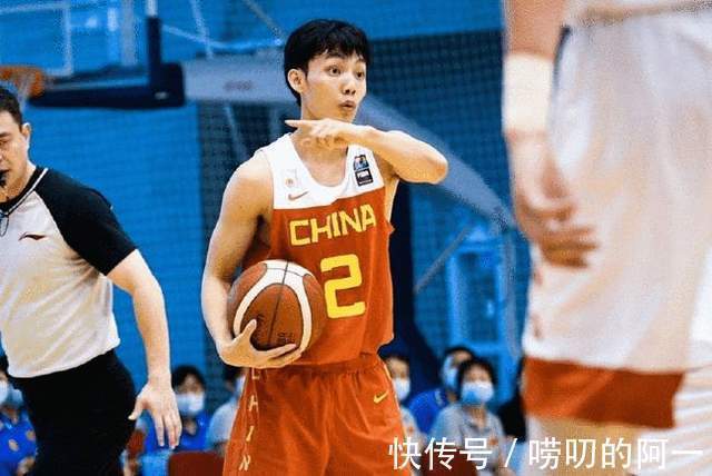 杜锋|徐杰和赵继伟，谁才是这支中国男篮的后场大脑？