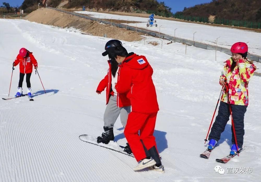 美不胜收|央视都夸“美不胜收”！戏雪罗盘，第二届巴山大峡谷冰雪节开幕啦