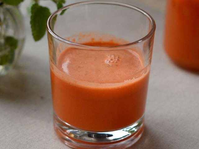 西红柿汁 食物也能当防晒霜,教你3招“晒不怕”的食疗方,美容养颜还祛斑