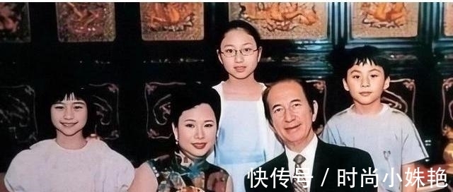 美人|陈婉珍年轻时是大美人，挽起长发穿印花旗袍显高贵，67岁时依然美